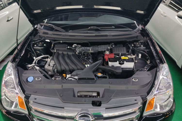 日产 轩逸 2019款 经典 1.6XE+ CVT智联领先版机舱底盘24