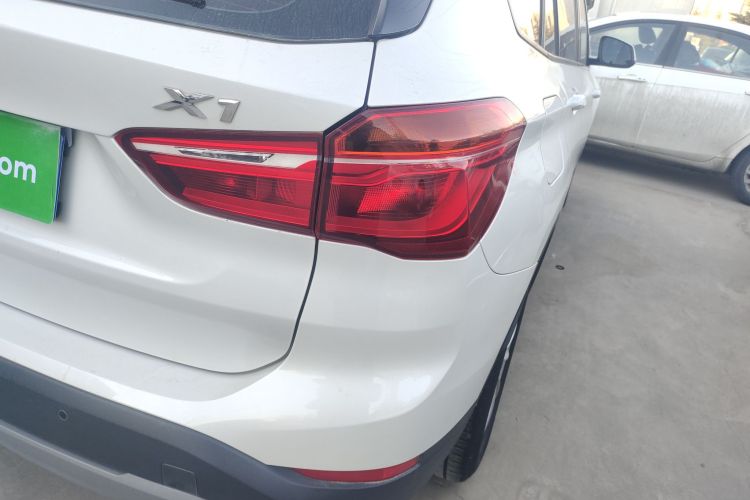 宝马X1 2018款 sDrive18Li 时尚型车身外观9
