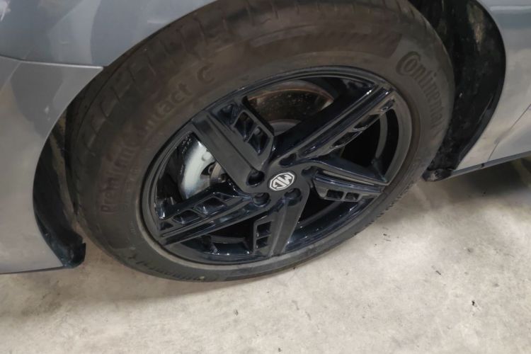 名爵 MG7 2023款 1.5T DCT至美豪华版车身外观6007