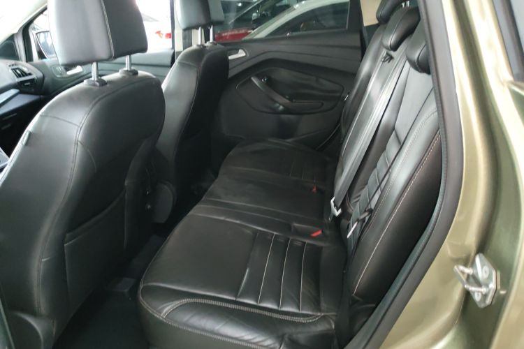 福特 翼虎 2015款 2.0L GTDi 四驱尊贵型中控内饰7004