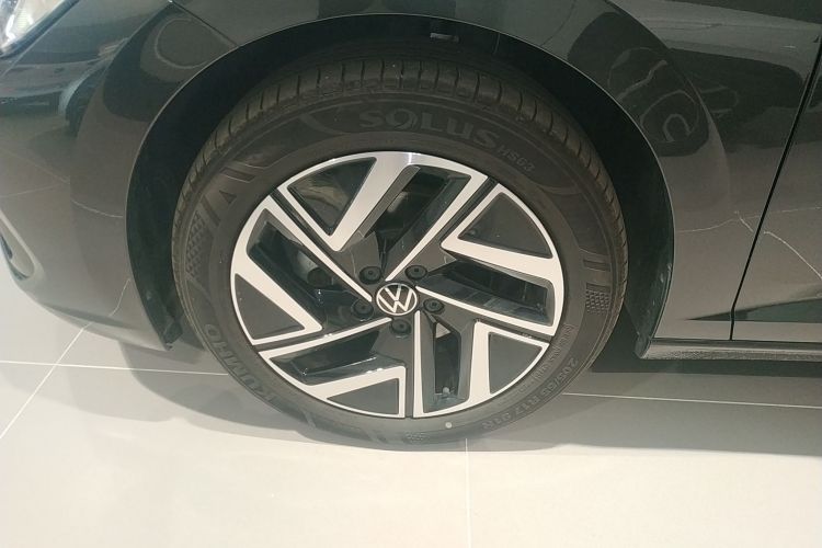 大众 速腾 2024款 300TSI DSG超越版车身外观6007