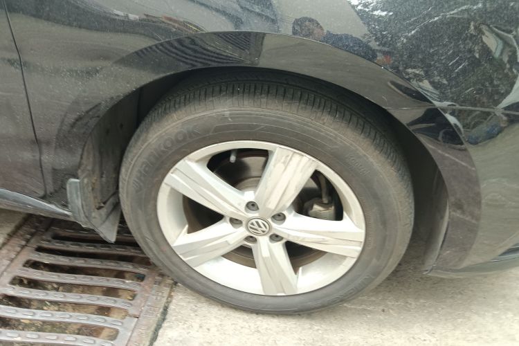 大众 朗逸 2017款 1.6L 手动风尚版车身外观10