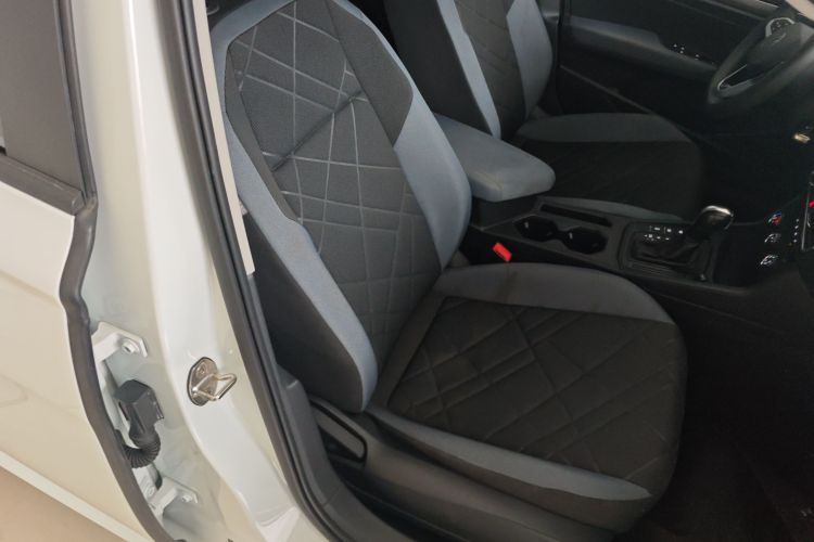 大众 朗逸 2023款 1.5L 自动得逸版局部细节41