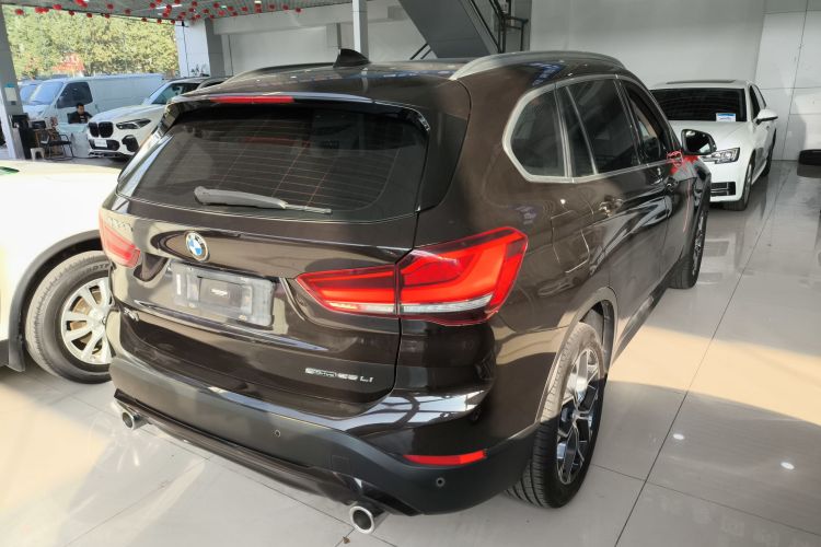 宝马X1 2020款 sDrive25Li 领先型车身外观6005