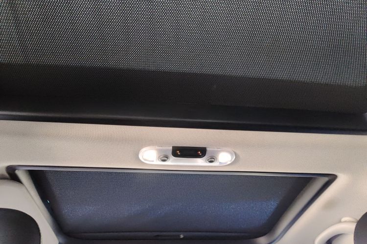 MINI 2015款 1.2T ONE 五门版中控内饰22