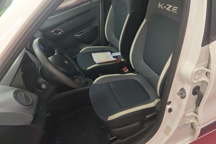 雷诺 e诺 2019款 e智型中控内饰19