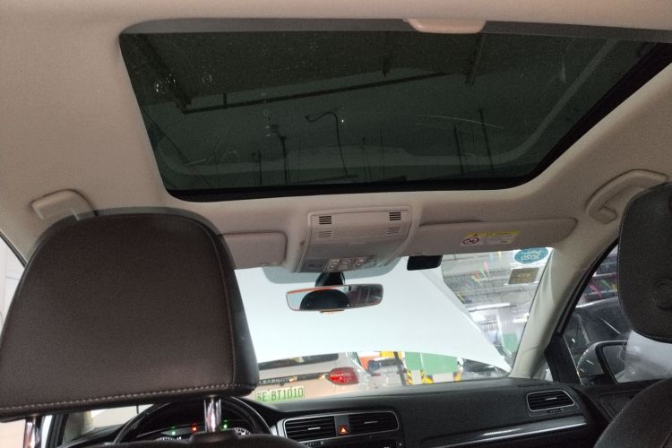 大众 高尔夫 2019款 280TSI DSG豪华型 国VI中控内饰22