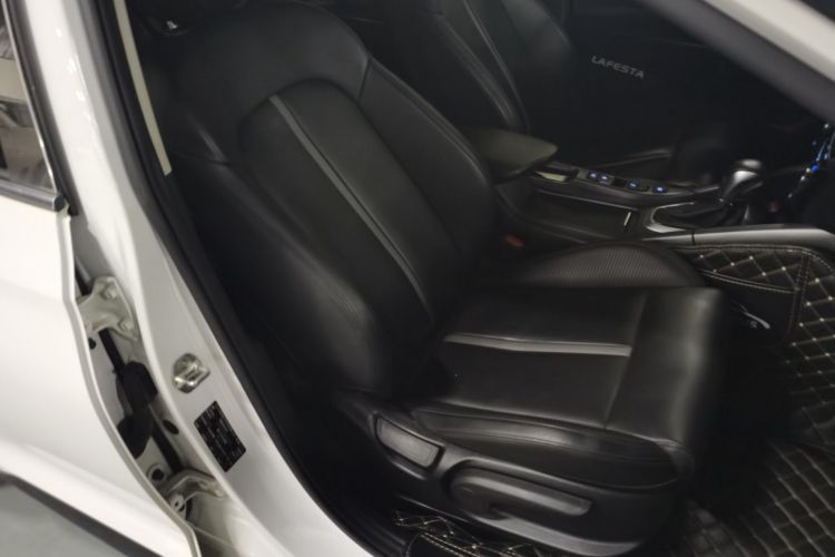 现代 菲斯塔 2019款 280TGDi 智速版 国VI局部细节41