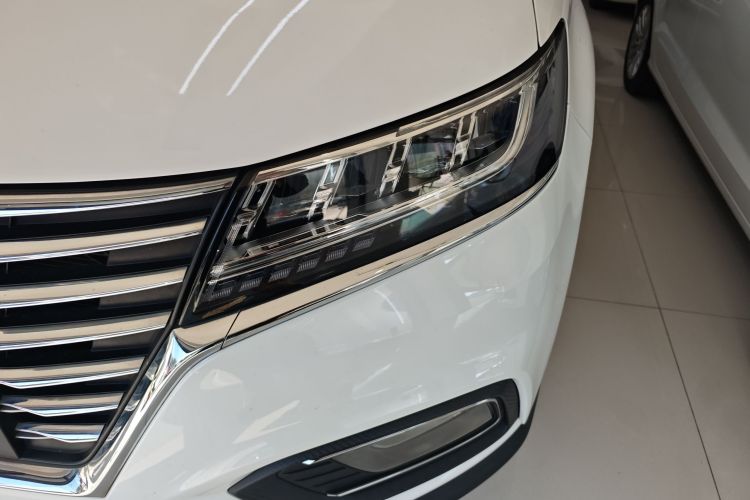 荣威RX5 2020款 20T 自动Ali智联网超越智臻版局部细节36