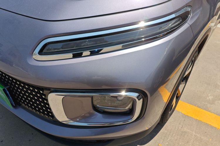 五菱汽车 五菱星云 2023款 2.0L DHT 旗舰版车身外观36