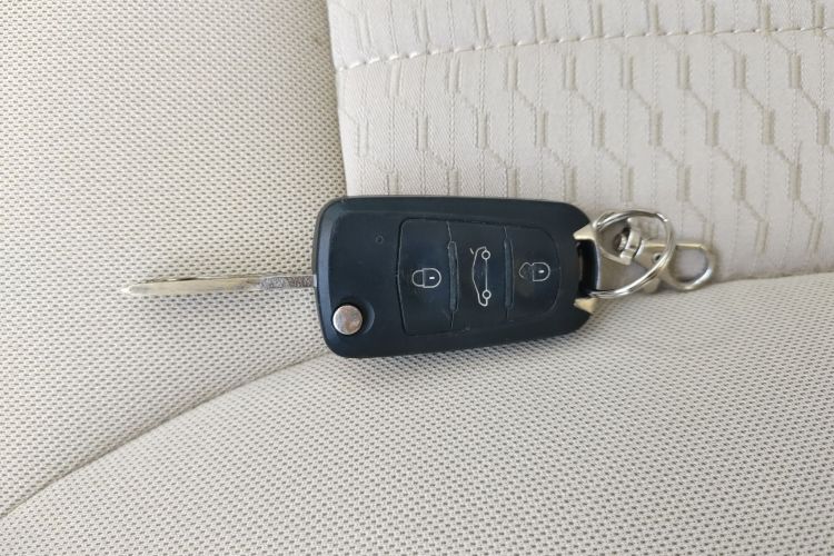 长城C30 2015款 1.5L AMT舒适型中控内饰11