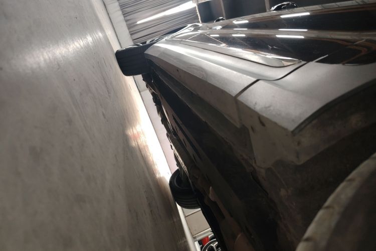 红旗HS7 2019款 3.0T 自动四驱智联旗畅版局部细节9001