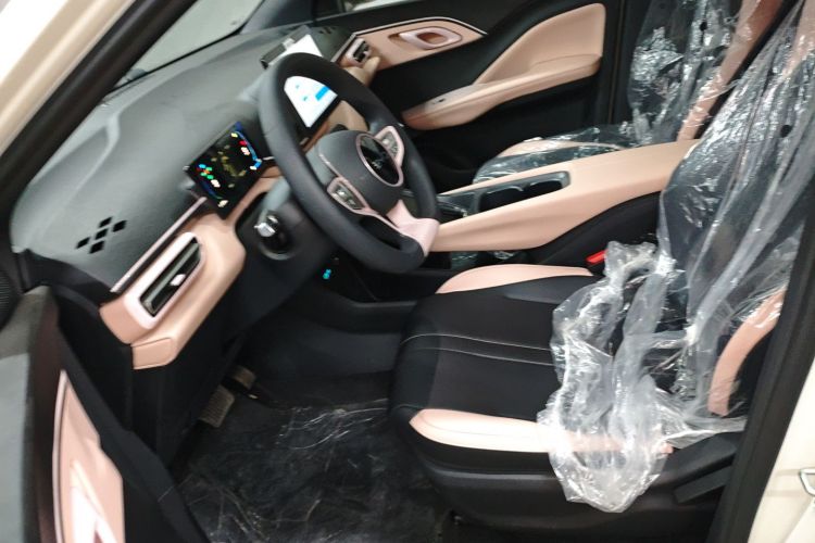 比亚迪 海鸥 2025款 305km 活力版中控内饰19