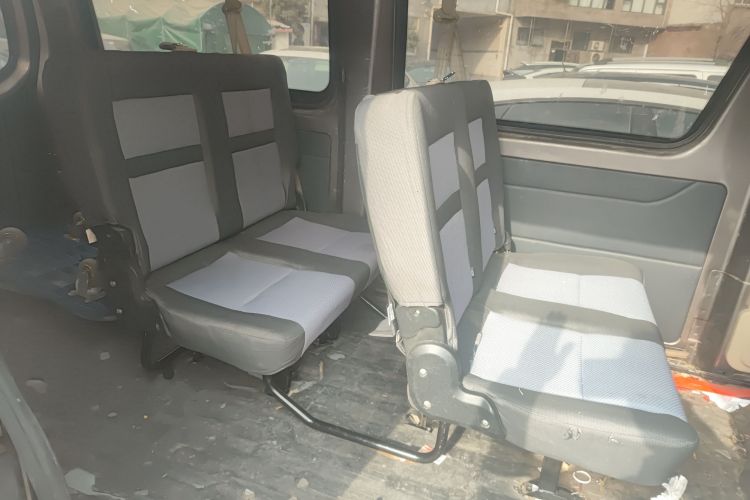 长安凯程 长安睿行M90 2018款 2.0L超值型高顶对开门6座4G94S中控内饰7004