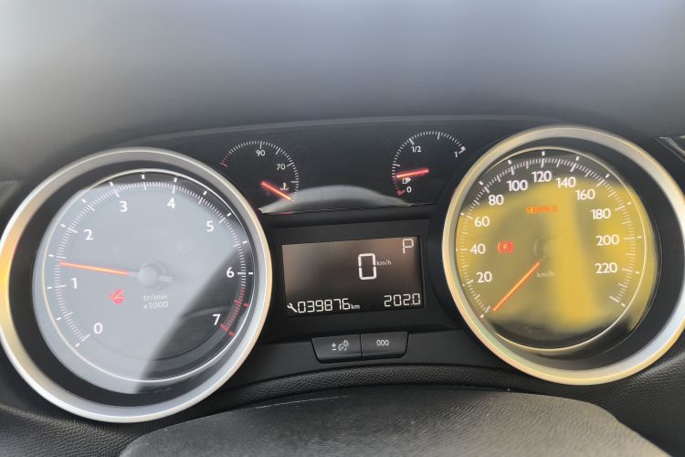 标致408 2020款 360THP 十周年质臻版中控内饰14