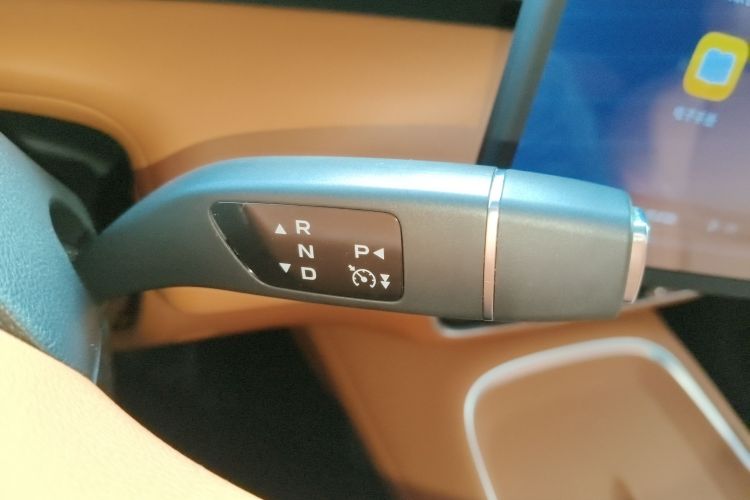 深蓝汽车 深蓝S07 2024款 215Max 乾崑智驾ADS SE增程版中控内饰18