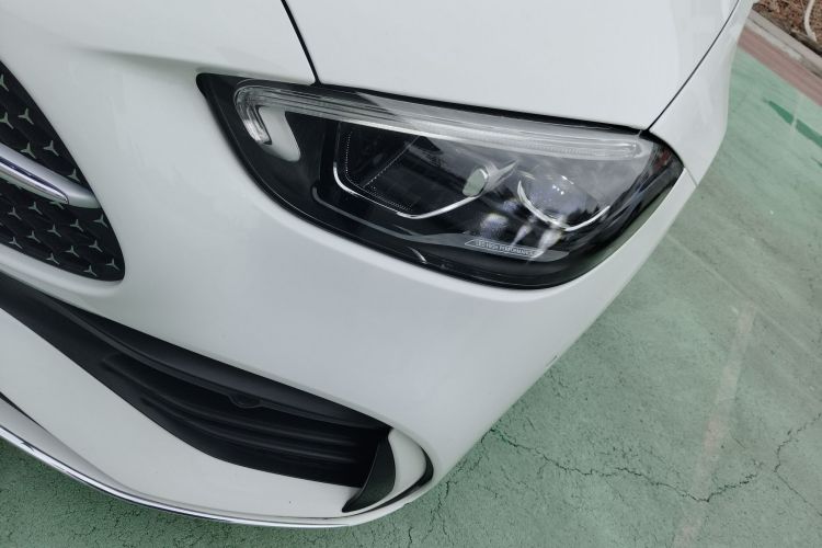 奔驰C级 2022款 改款 C 260 L 运动版局部细节36