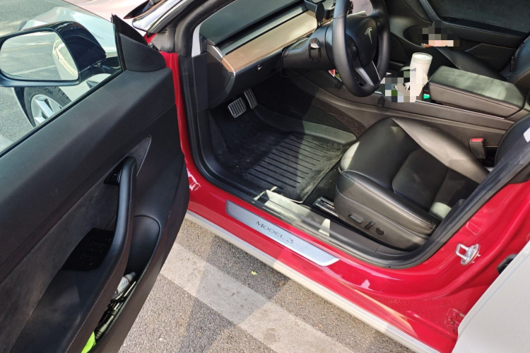 特斯拉 Model 3 2019款 标准续航后驱升级版中控内饰7003