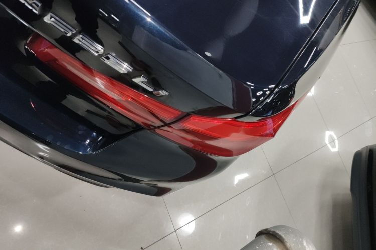 宝马5系 2020款 525Li M运动套装车身外观9