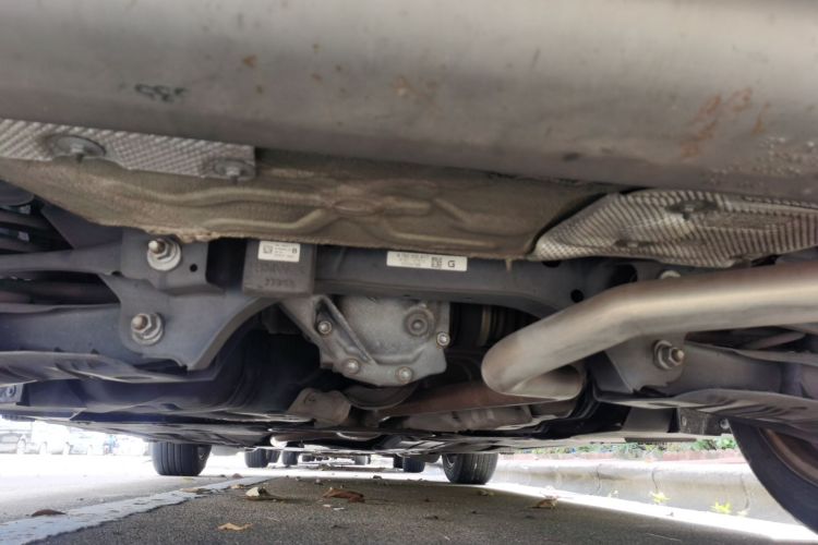 宝马1系(进口) 2013款 改款 116i 领先型局部细节9009