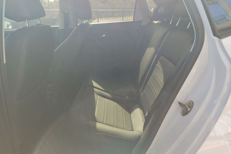 大众 Polo 2016款 1.6L 自动舒适型中控内饰21