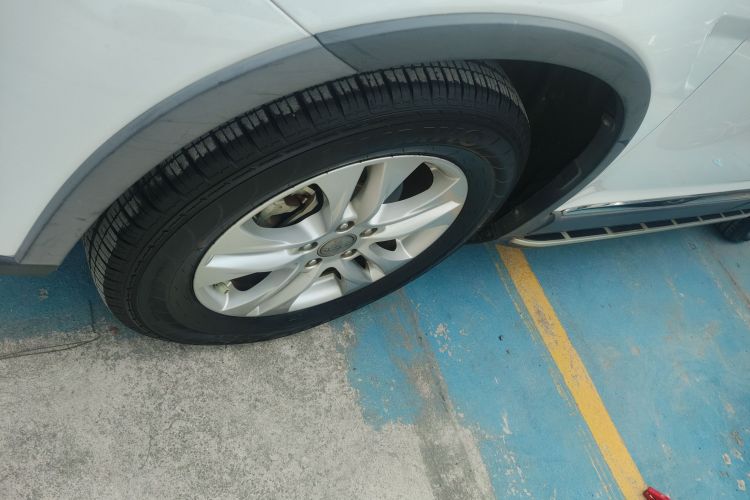 哈弗H6 2015款 改款 运动版 1.5T 手动两驱精英型车身外观6005