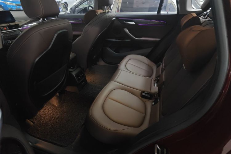 宝马X1 2020款 sDrive20Li 尊享型中控内饰21