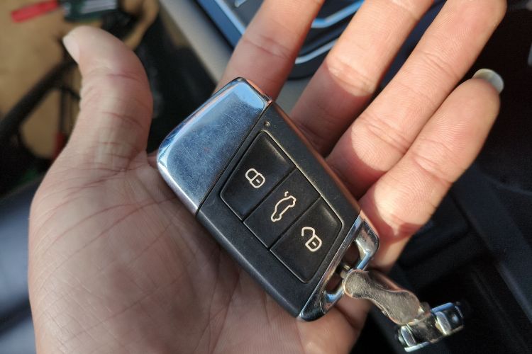 大众 迈腾 2018款 330TSI DSG 领先型中控内饰7001