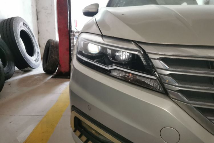 大众 朗逸 2018款 280TSI DSG豪华版 国V车身外观8