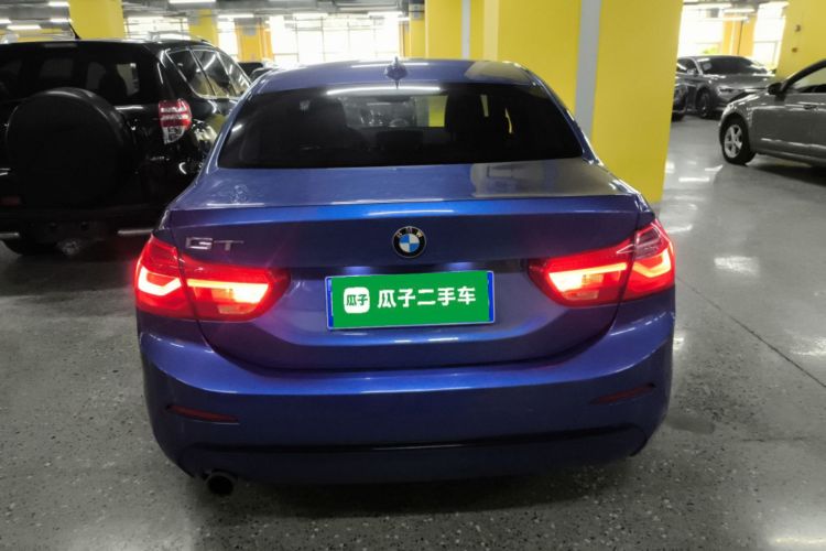 宝马1系 2017款 118i 运动型车身外观6