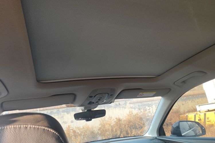 奥迪Q5L 2020款 改款 40 TFSI 荣享时尚型中控内饰22