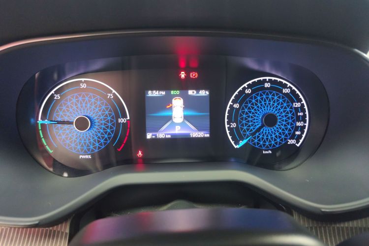 红旗E-QM5 2023款 改款 基础出行版局部细节14