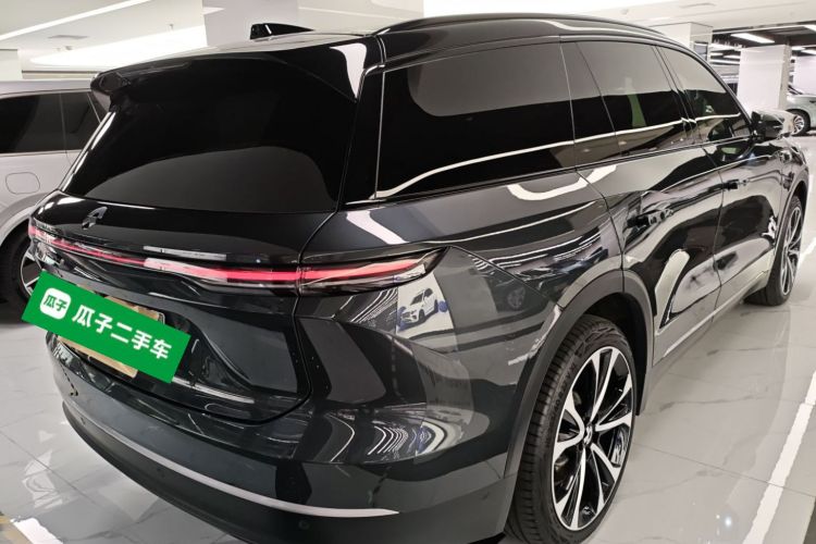 蔚来ES8 2024款 100kWh 签名版车身外观7