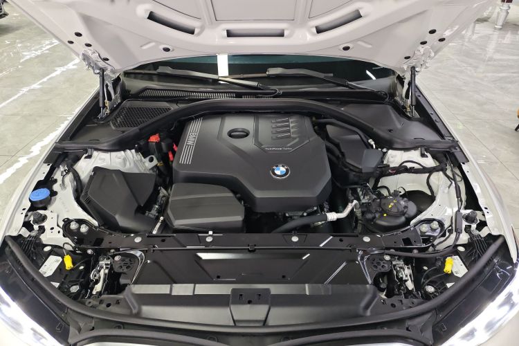 宝马3系 2025款 325Li M运动套装局部细节24