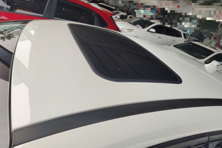 福特 福克斯 2018款 两厢经典 EcoBoost 180 自动精英型局部细节57