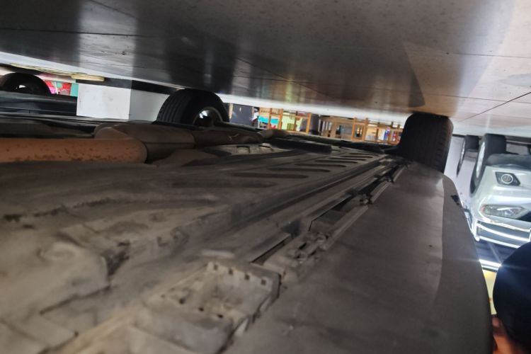 奔驰GLC 2020款 GLC 260 L 4MATIC 动感型局部细节9001