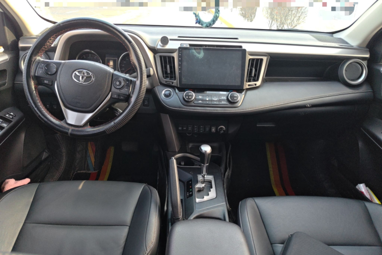 丰田 RAV4荣放 2018款 2.5L 自动四驱精英i版中控内饰12