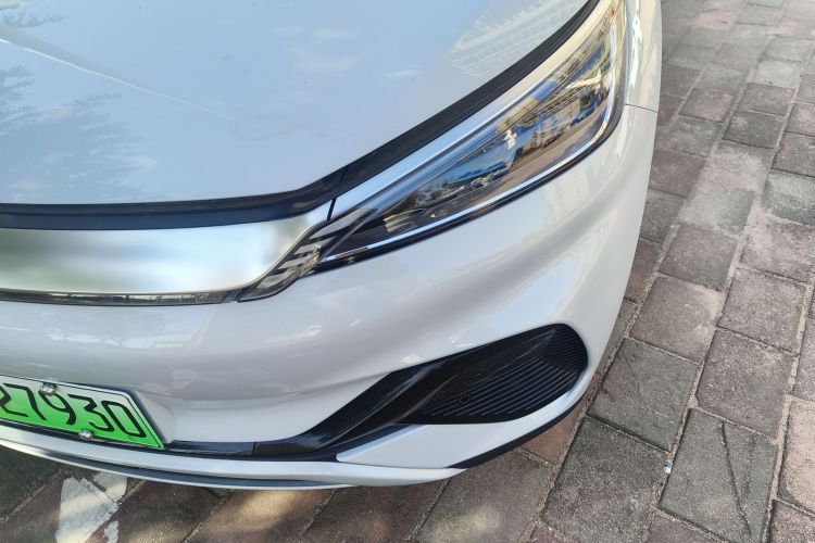 比亚迪 元PLUS 2022款 430KM 尊贵型局部细节36
