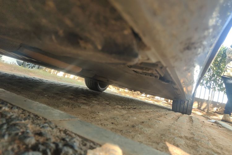 奔驰S级 2014款 S 400 L HYBRID局部细节9004