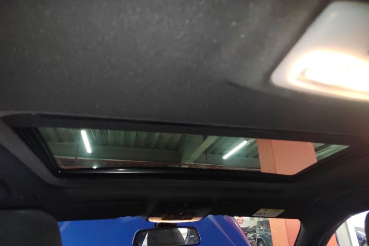 宝马3系 2018款 320i M运动套装局部细节22