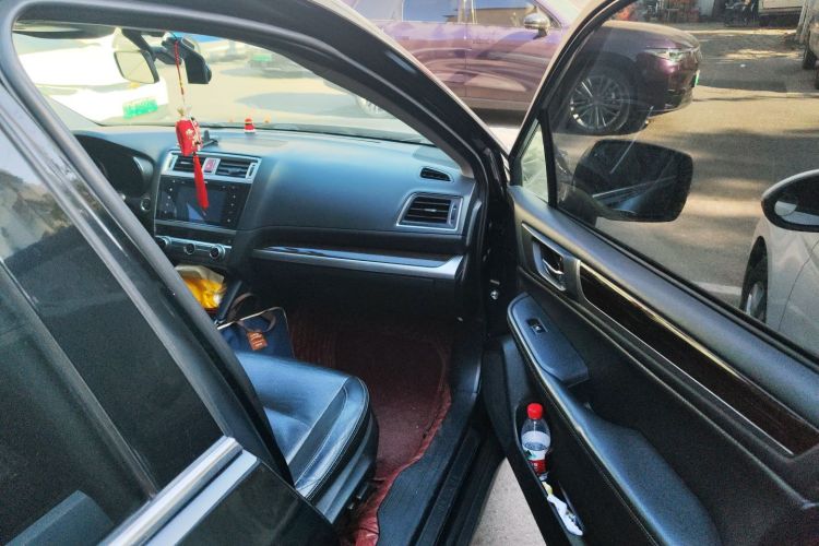 斯巴鲁 傲虎 2015款 2.5i 豪华导航版局部细节9005