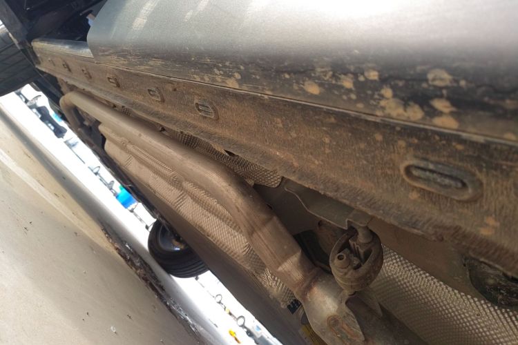 奇瑞 风云T9 2024款 120 长续航版舒适型 7座 三元锂局部细节9002