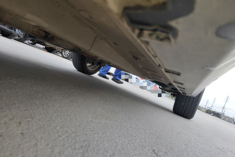 吉利汽车 帝豪GS 2018款 运动版 1.4T 手动领尚型局部细节9004