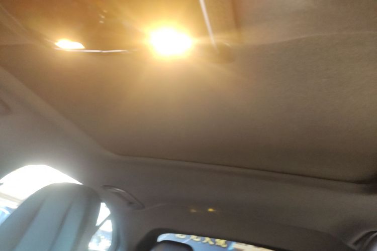 奔驰C级 2022款 改款 C 200 L 运动版局部细节22