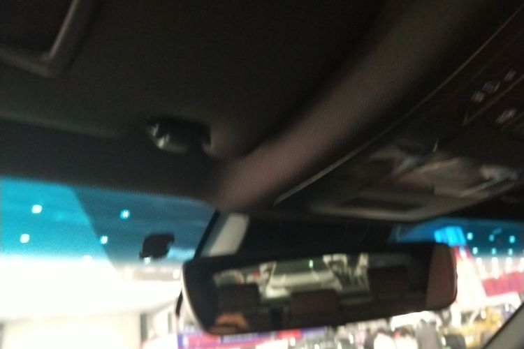 雷克萨斯ES 2022款 300h 卓越版中控内饰22