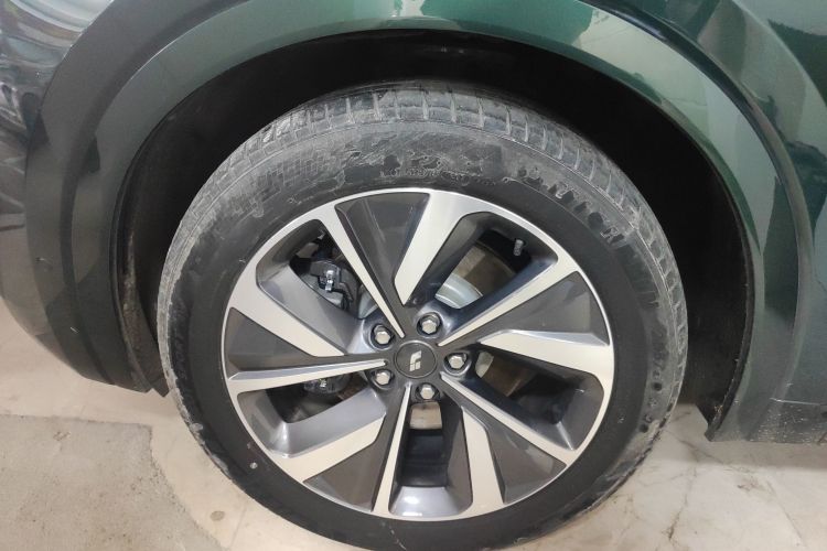 理想汽车 理想ONE 2021款 增程6座版车身外观6002