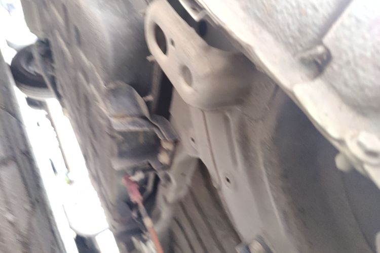 五菱汽车 宏光MINIEV 2021款 马卡龙夹心款 170km 三元锂局部细节9001