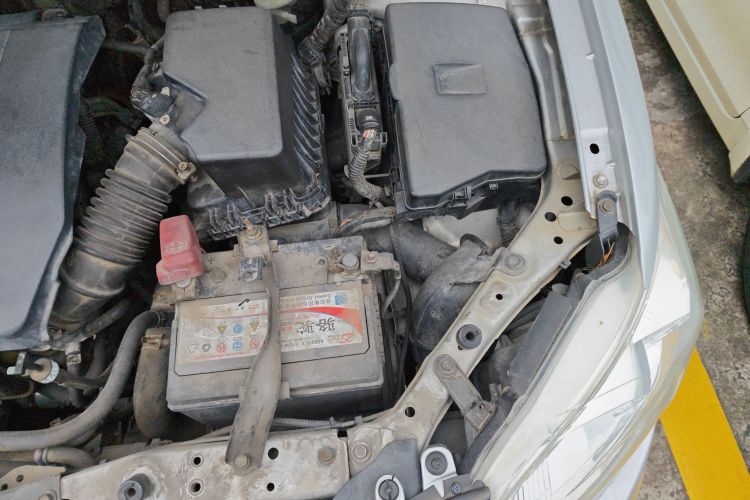 丰田 卡罗拉 2011款 1.6L 自动GL局部细节9007