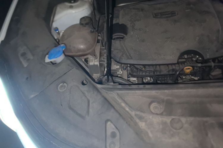 吉利汽车 博越L 2023款 1.5TD DCT尊贵型局部细节9006