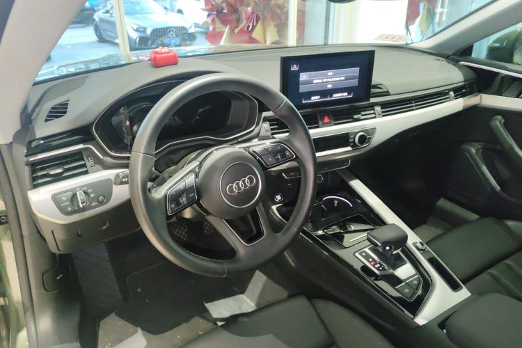 奥迪A5 2022款 Coupe 40 TFSI 时尚动感型中控内饰7002